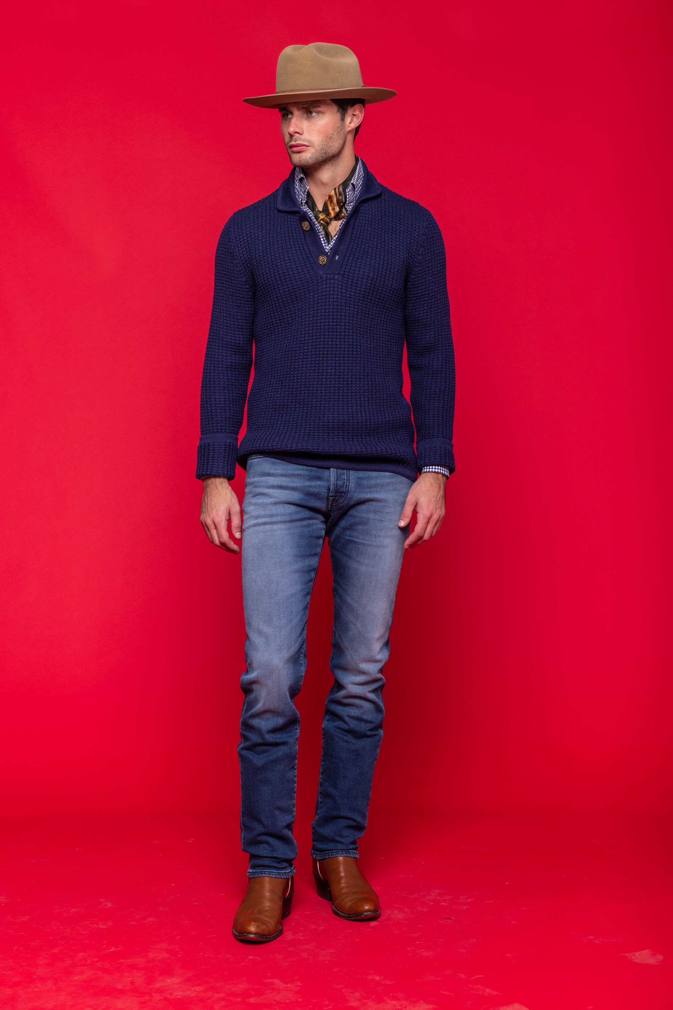 ‌Wool Knit Collared Slim Sweater‌