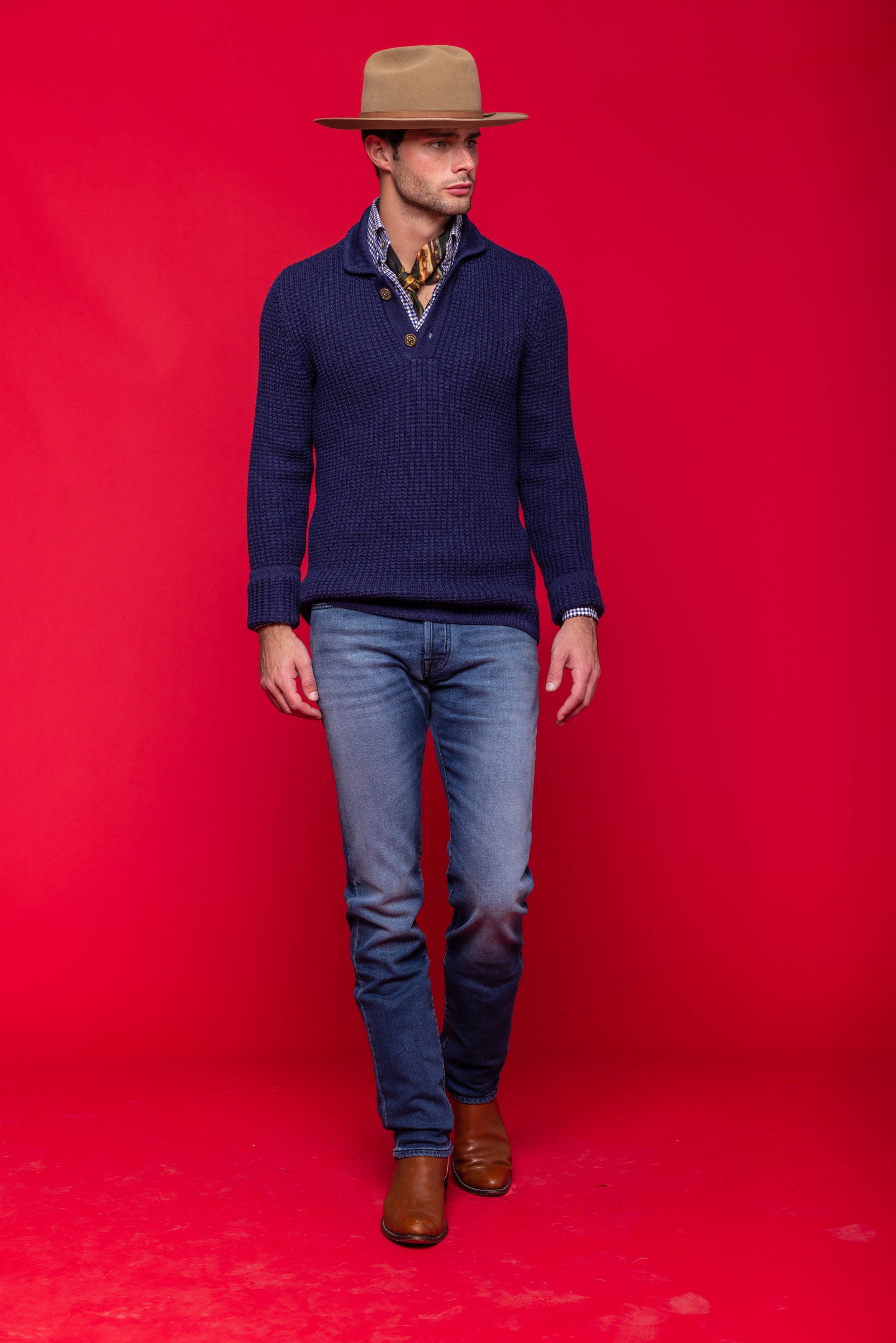 ‌Wool Knit Collared Slim Sweater‌