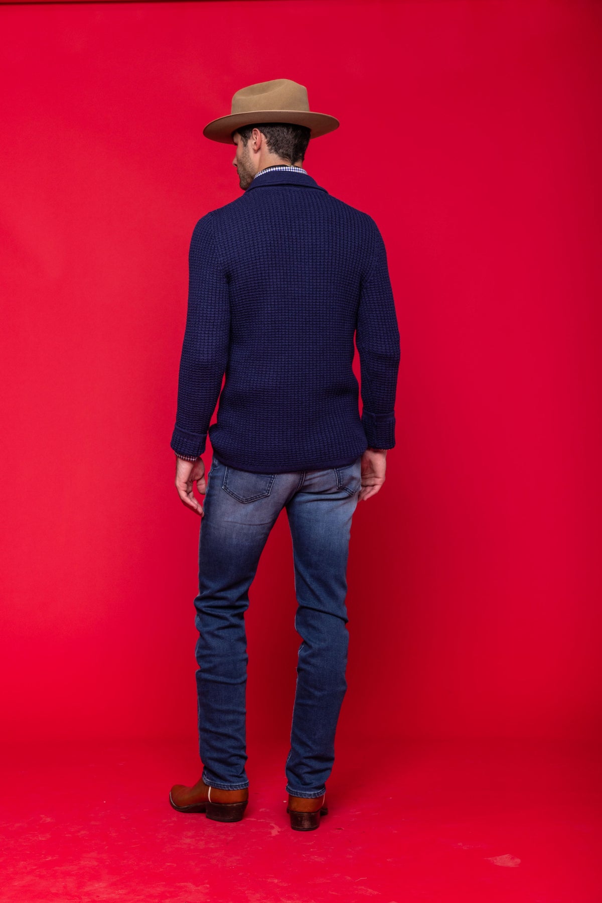 ‌Wool Knit Collared Slim Sweater‌