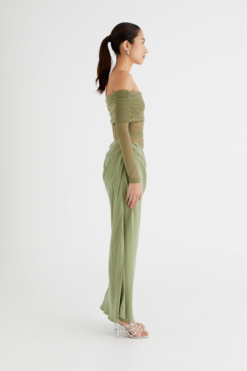 Off-Shoulder Stretch Mesh Maxi