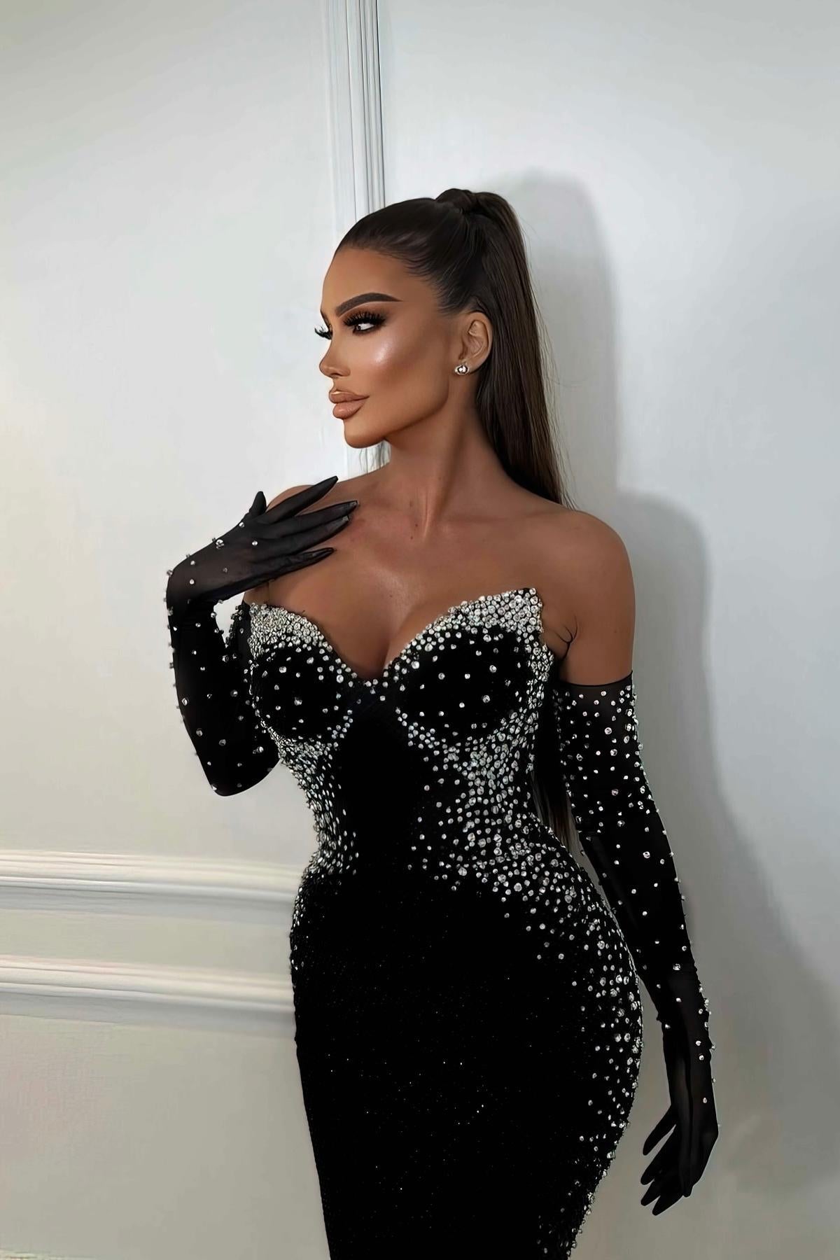 Fitted Bandage Off-Shoulder Gown