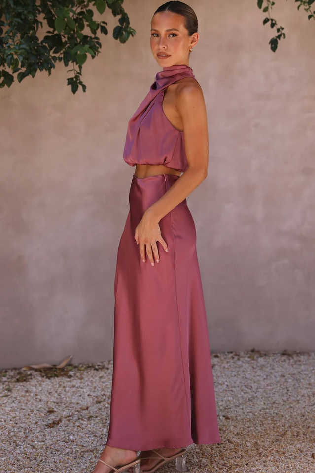 High-Waist Elastic Maxi Skirt